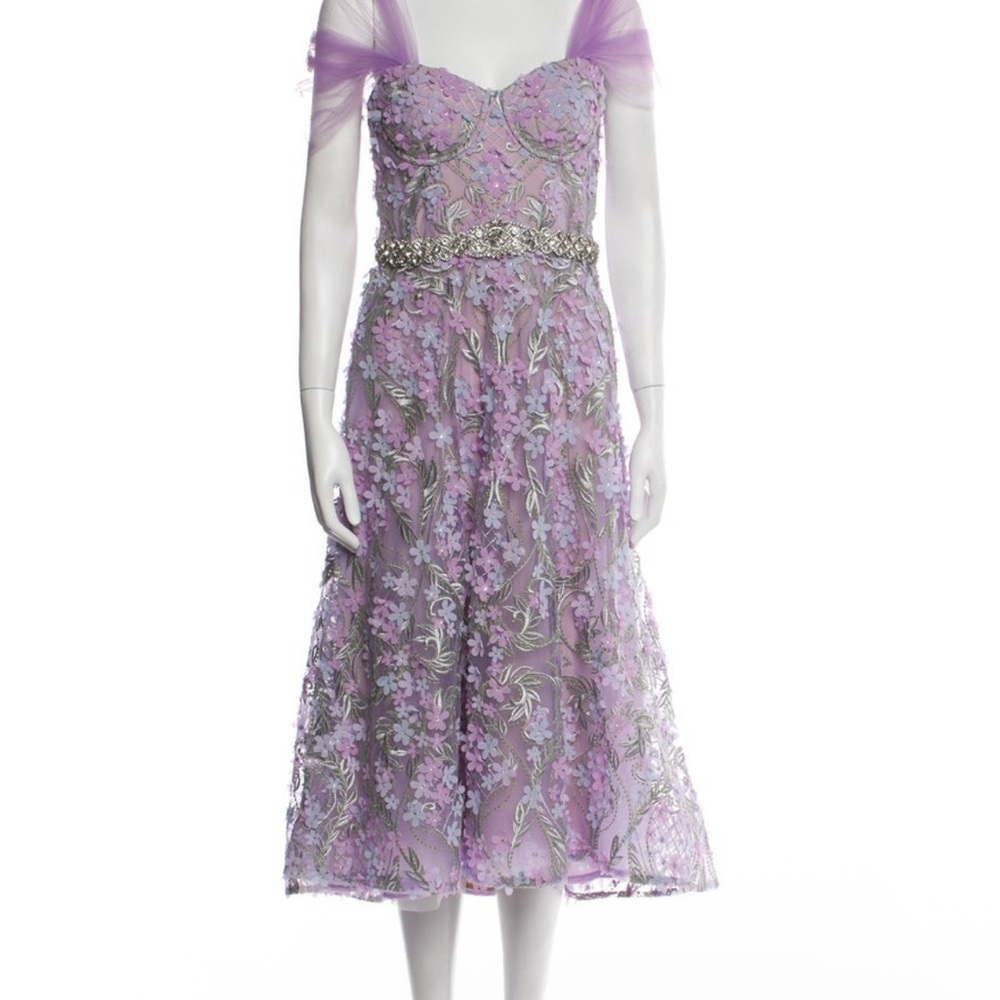 Chic Lavender Floral Midi Dress